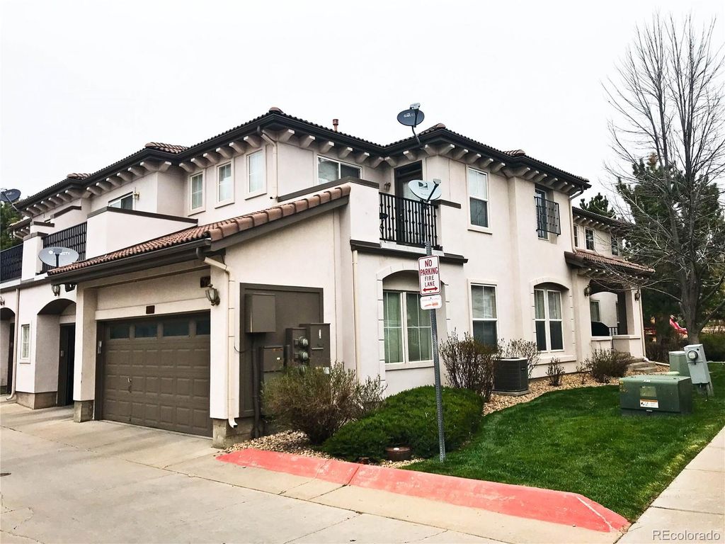 6753 S Winnipeg Circle 101, Aurora, CO 80016