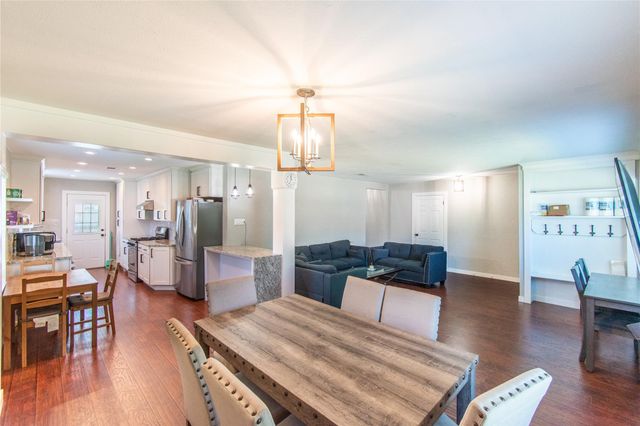 9619 Highmeadow Drive, Houston, TX 77063