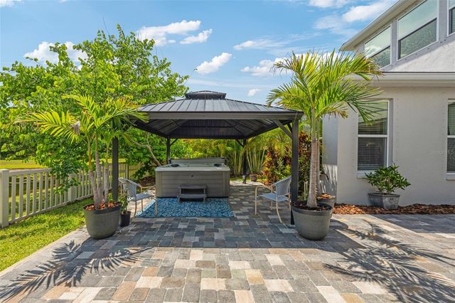 3532 WICKET FIELD ROAD, Lutz, FL 33548