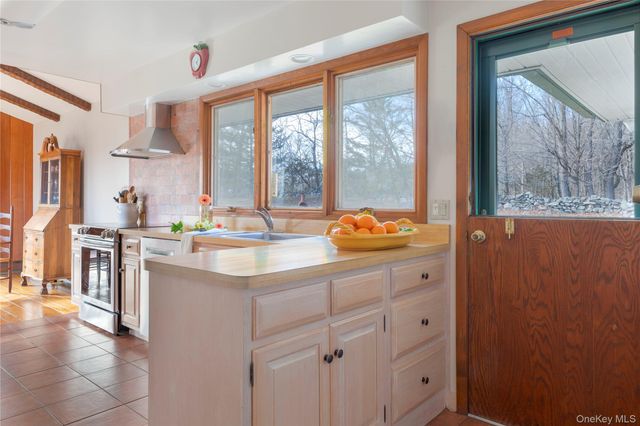 206 Hoslers Road, Westtown, NY 10998