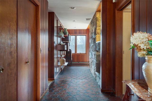 206 Hoslers Road, Westtown, NY 10998