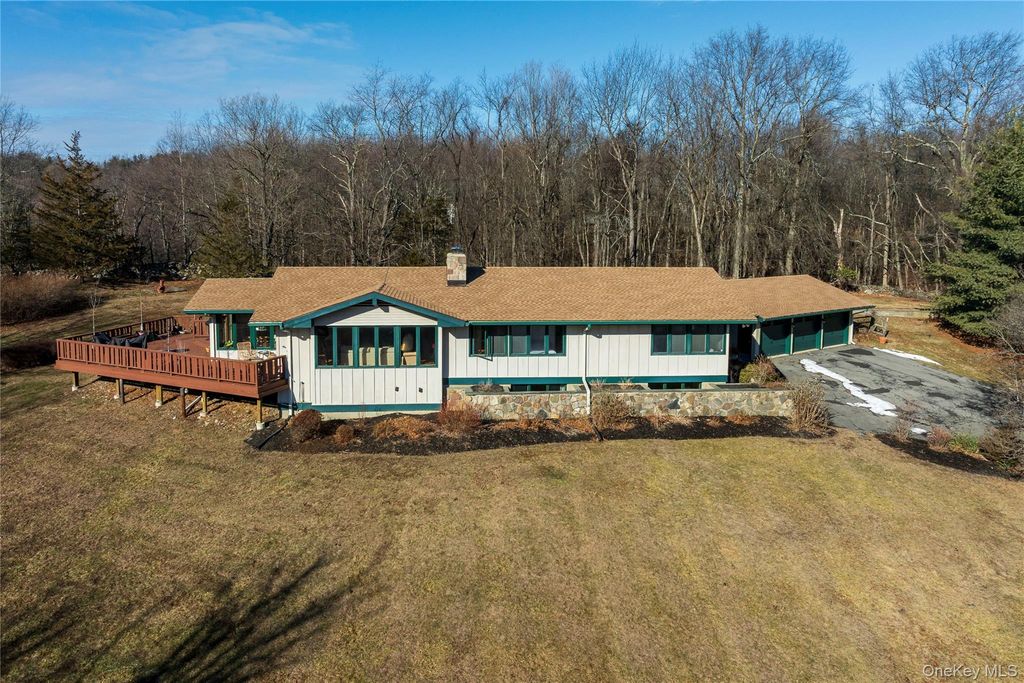 206 Hoslers Road, Westtown, NY 10998