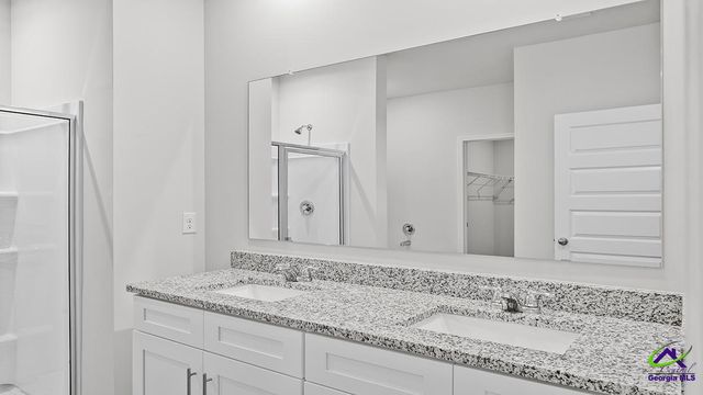 1125 Adirondac Way, Bonaire, GA 31005