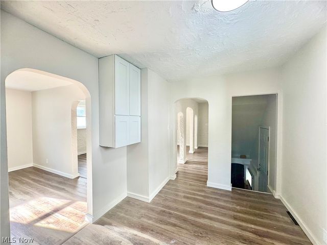2044 E 29th Street, Lorain, OH 44055