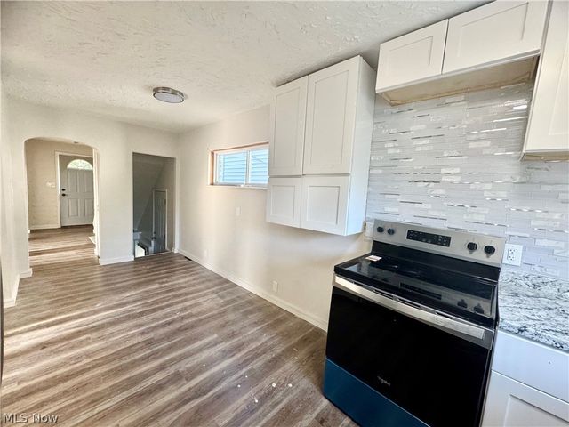 2044 E 29th Street, Lorain, OH 44055