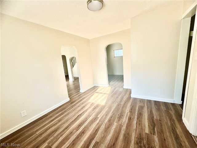 2044 E 29th Street, Lorain, OH 44055