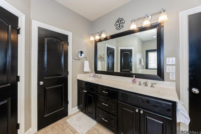 4626 Monte Vista Dr, Addis, LA 70710