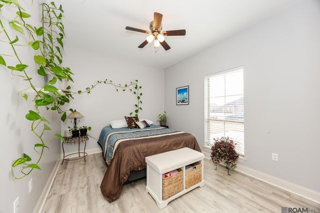 4626 Monte Vista Dr, Addis, LA 70710