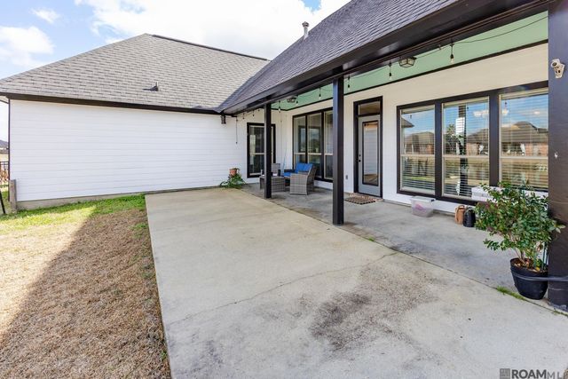 4626 Monte Vista Dr, Addis, LA 70710