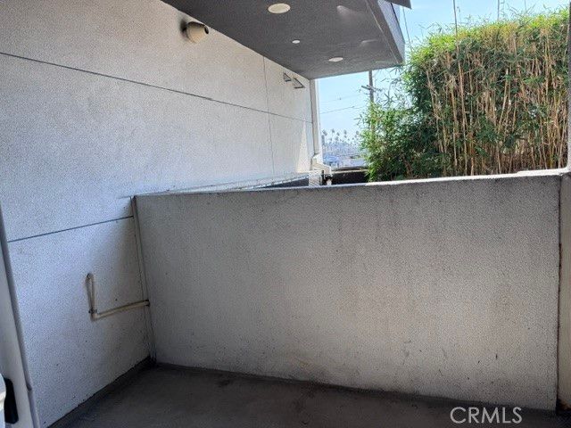 1025 S Berendo Street 202, Los Angeles, CA 90006