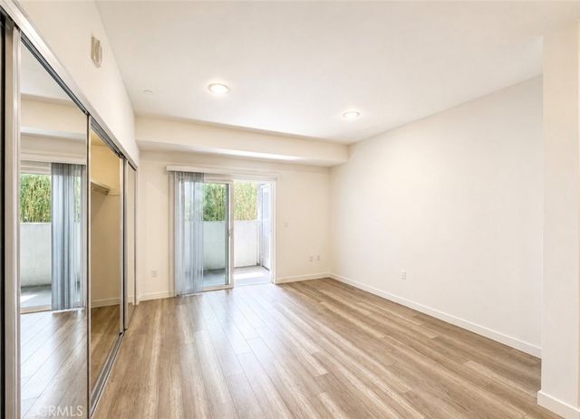 1025 S Berendo Street 202, Los Angeles, CA 90006