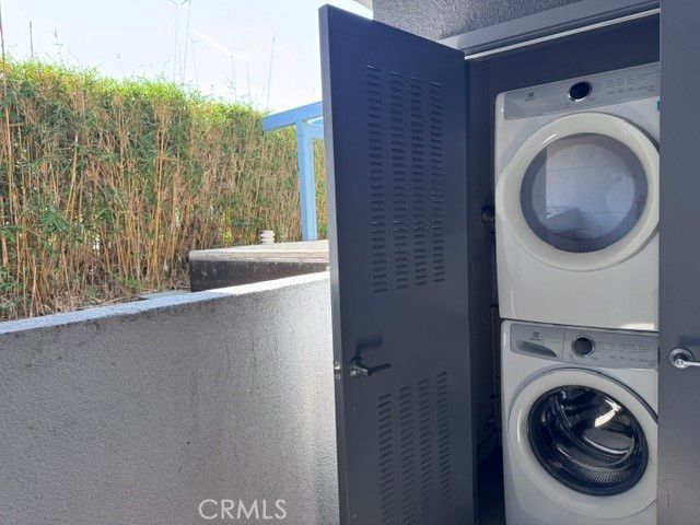 1025 S Berendo Street 202, Los Angeles, CA 90006
