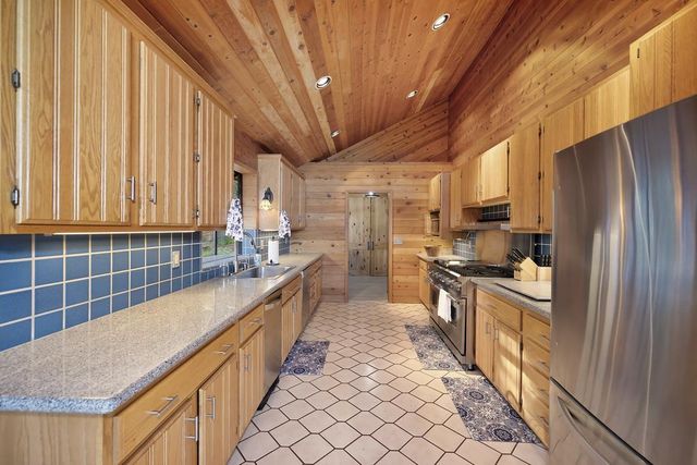 6301 Canyon Creek Rd, Georgetown, CA 95634