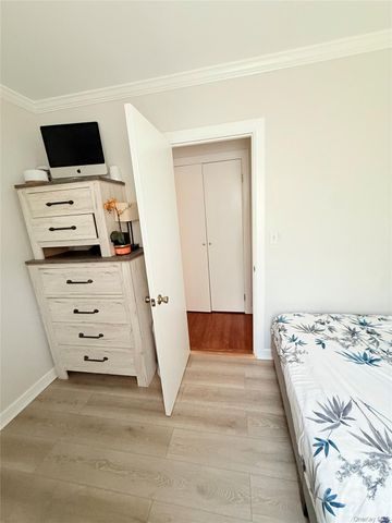 815 Carpenter Place, Mamaroneck, NY 10543