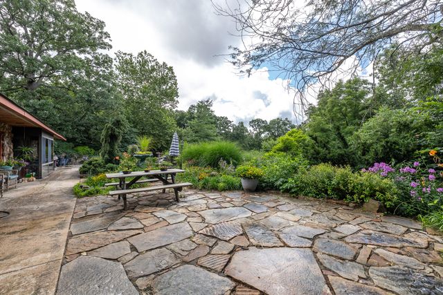 11511 County Road 5340, Rolla, MO 65401