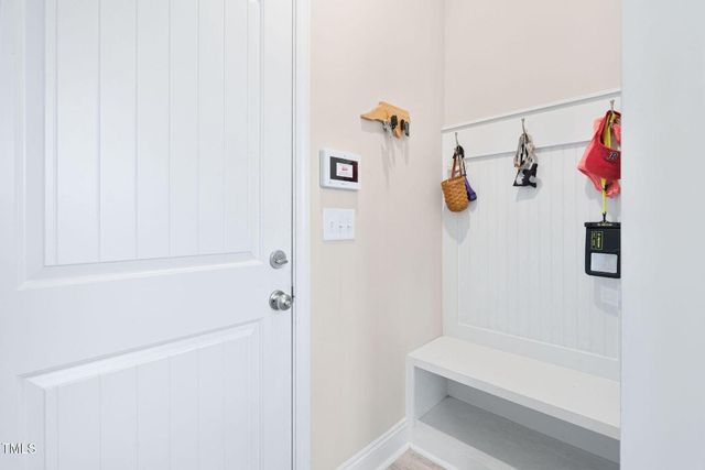 8 Sanford Lane, Dunn, NC 28334