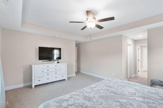 8 Sanford Lane, Dunn, NC 28334