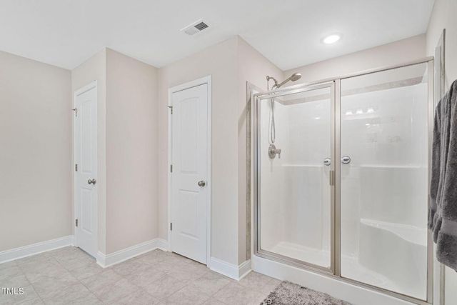 8 Sanford Lane, Dunn, NC 28334