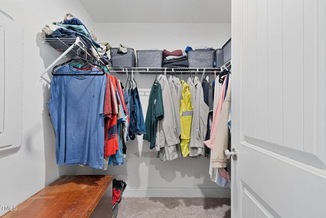 8 Sanford Lane, Dunn, NC 28334