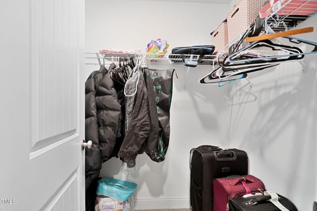 8 Sanford Lane, Dunn, NC 28334