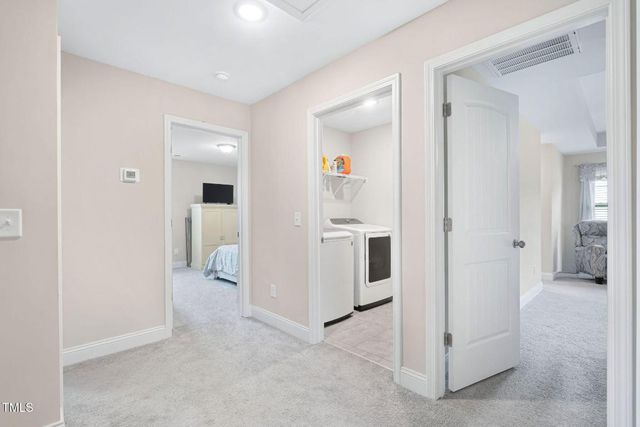 8 Sanford Lane, Dunn, NC 28334