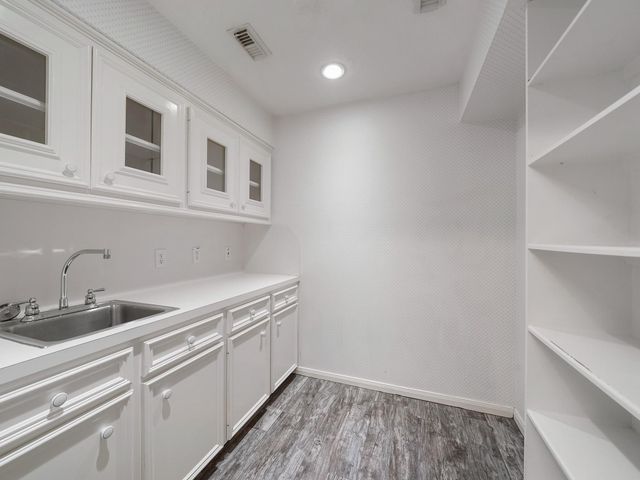 1810 Darby Lane, Fresno, TX 77545