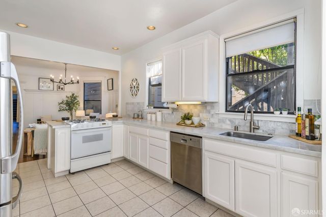 34 Dearborn Street A, San Francisco, CA 94110