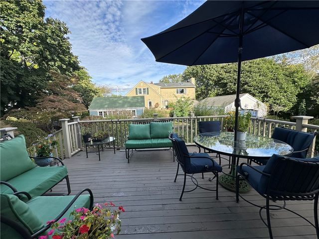 58 Eustis Avenue, Newport, RI 02840