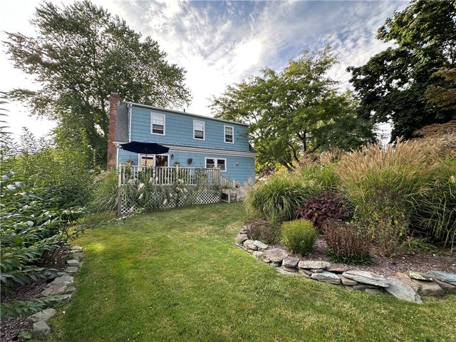58 Eustis Avenue, Newport, RI 02840