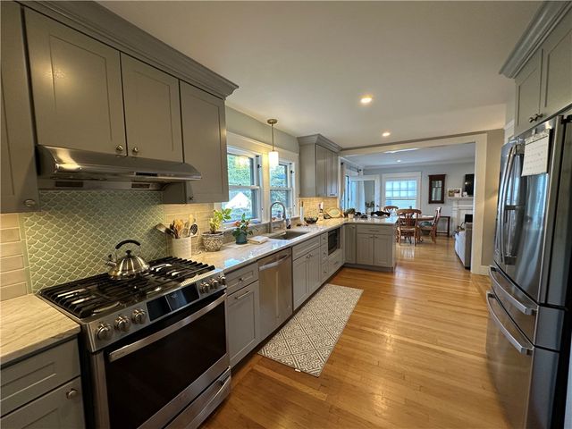 58 Eustis Avenue, Newport, RI 02840