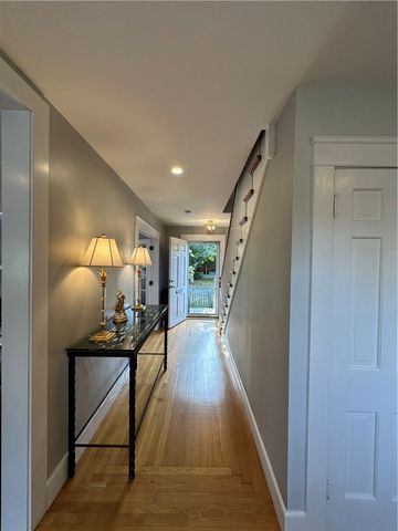 58 Eustis Avenue, Newport, RI 02840
