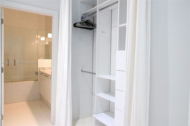 2001 Meridian Ave 525+DEN, Miami Beach, FL 33139