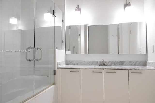 2001 Meridian Ave 525+DEN, Miami Beach, FL 33139