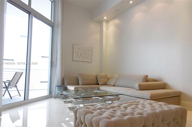 2001 Meridian Ave 525+DEN, Miami Beach, FL 33139