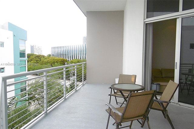 2001 Meridian Ave 525+DEN, Miami Beach, FL 33139