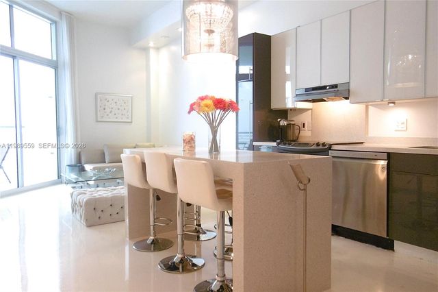 2001 Meridian Ave 525+DEN, Miami Beach, FL 33139