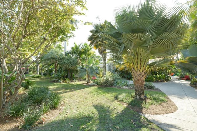 2001 Meridian Ave 525+DEN, Miami Beach, FL 33139