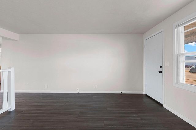 2871 S BROADWAY, Green Bay, WI 54304