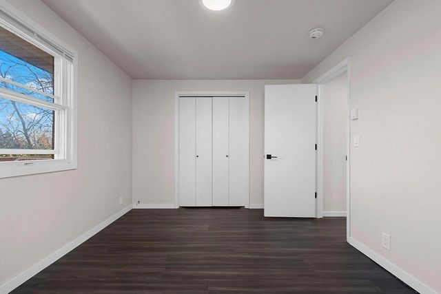 2871 S BROADWAY, Green Bay, WI 54304