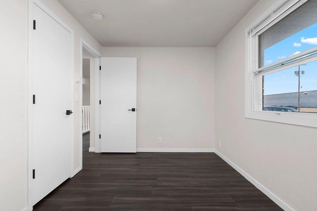 2871 S BROADWAY, Green Bay, WI 54304