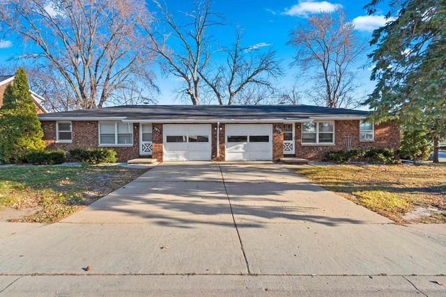 2871 S BROADWAY, Green Bay, WI 54304