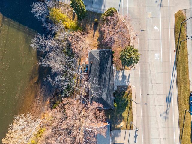 2871 S BROADWAY, Green Bay, WI 54304