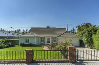822 Salisbury Road, La Canada Flintridge, CA 91011