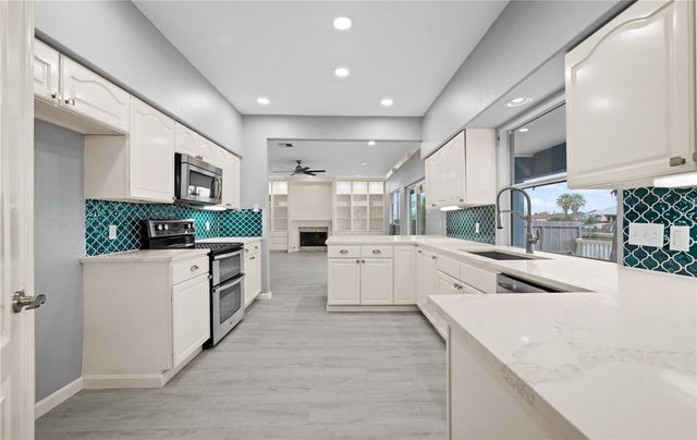 14134 Palo Seco Dr, Corpus Christi, TX 78418