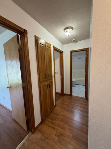 2225 W Rockwood Street, Springfield, MO 65807