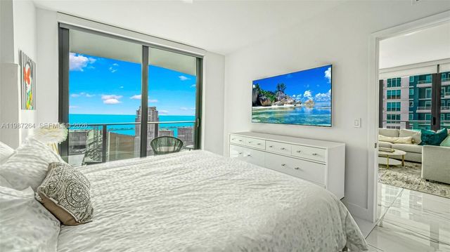 1300 S Miami Ave 4306, Miami, FL 33130