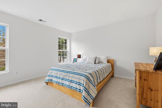 7744 PORTERS HILL LN, Lorton, VA 22079