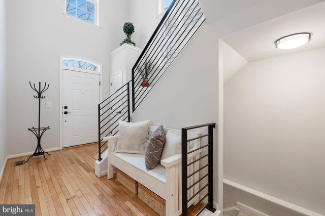 7744 PORTERS HILL LN, Lorton, VA 22079