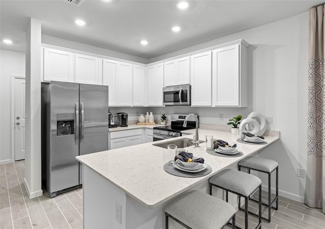 3660 SE 37TH COURT, Ocala, FL 34480