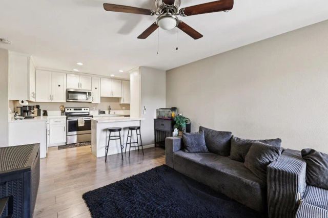 745 E Bradley Avenue 54, El Cajon, CA 92021